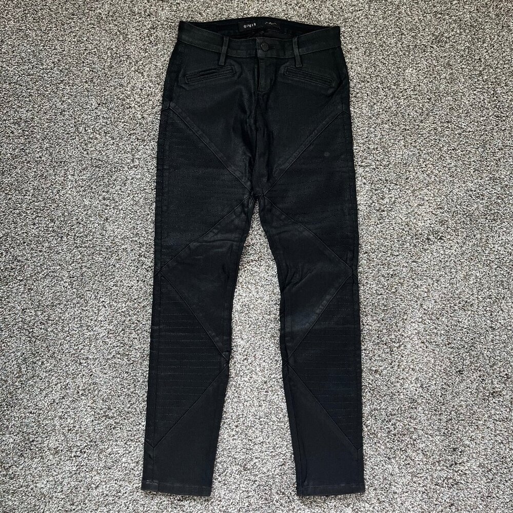 Guess women's jeans, Black, Size 25, Unique stretch, angle design
